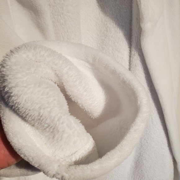 WESTIN Hotels Crown Jewel Robe House Coat - Deluxe Super Soft & Warm - AS NEW! - Picture 4 of 5